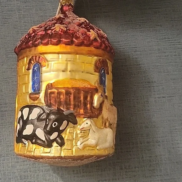 Christopher Radko Handcrafted Nativity Scene Ornament - - Picture 2 of 5